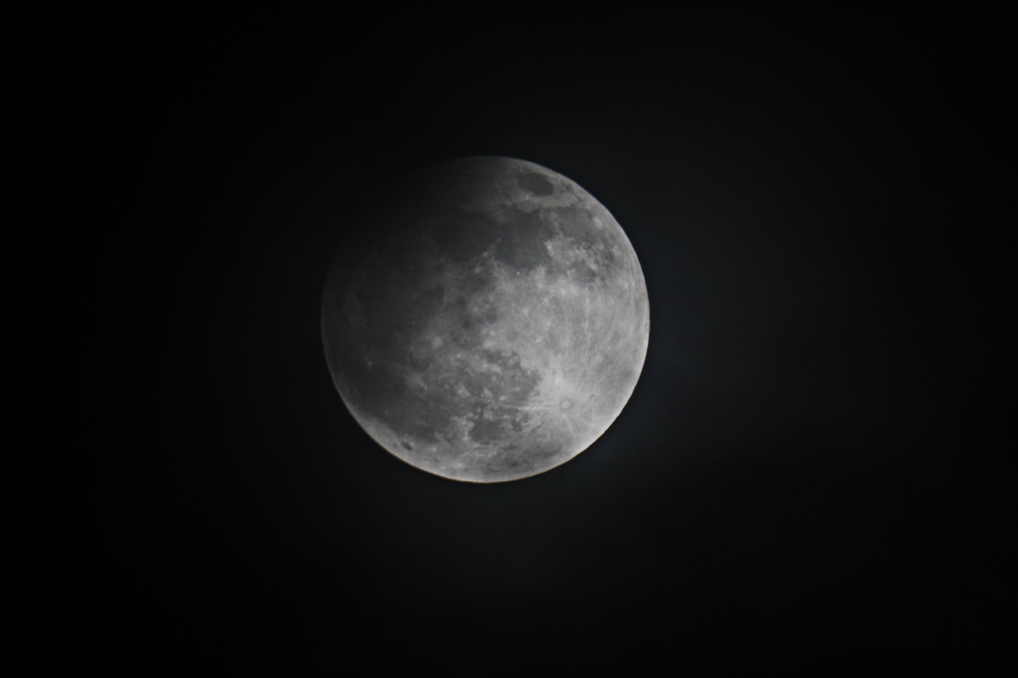 Nom : Eclipse de Lune!.jpg
Affichages : 143
Taille : 65,6 Ko