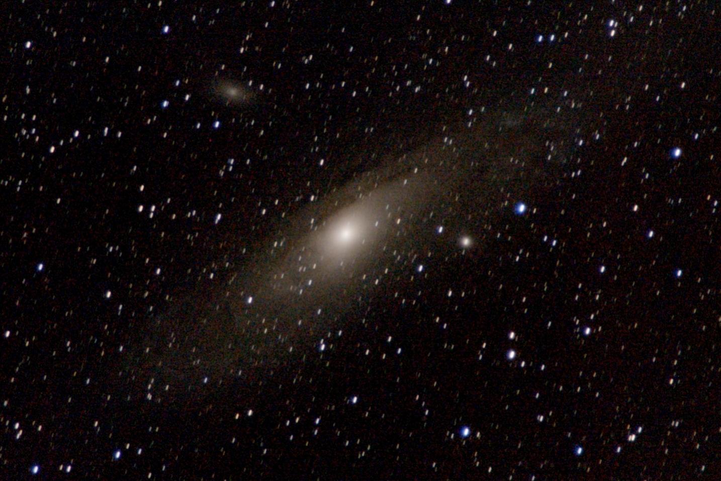 Nom : M31-lmdlg-telescope13-crop.jpg
Affichages : 77
Taille : 175,6 Ko