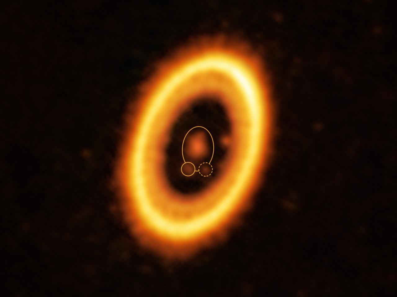 Nom : exoplanete PDS 70 _ALMA ESO Balsalobre-Ruza et al.jpg
Affichages : 401
Taille : 45,7 Ko