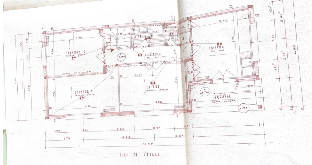 Nom : Etage maison.PNG
Affichages : 135
Taille : 809,2 Ko