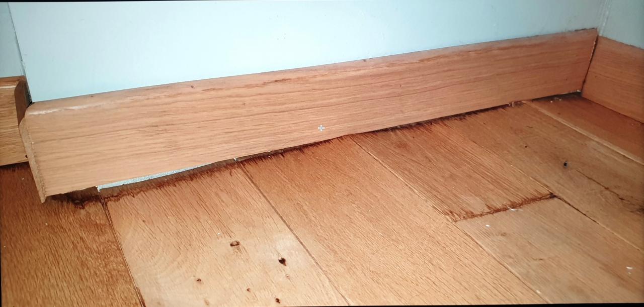 Prix parquet gondolé : Causes et réparation - Ootravaux