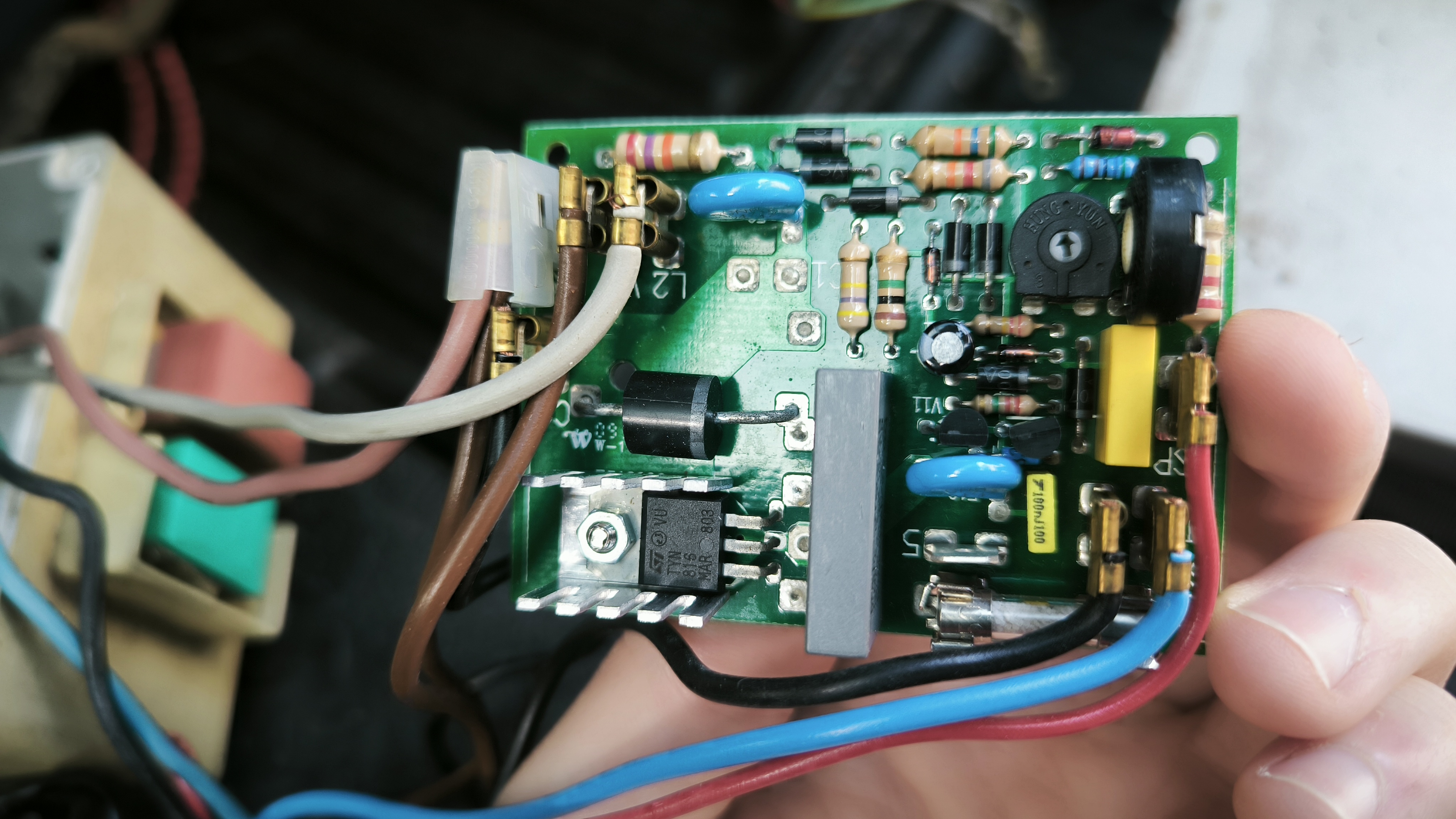 Nom : IMG_20250713_175942.jpg
Affichages : 209
Taille : 1,91 Mo