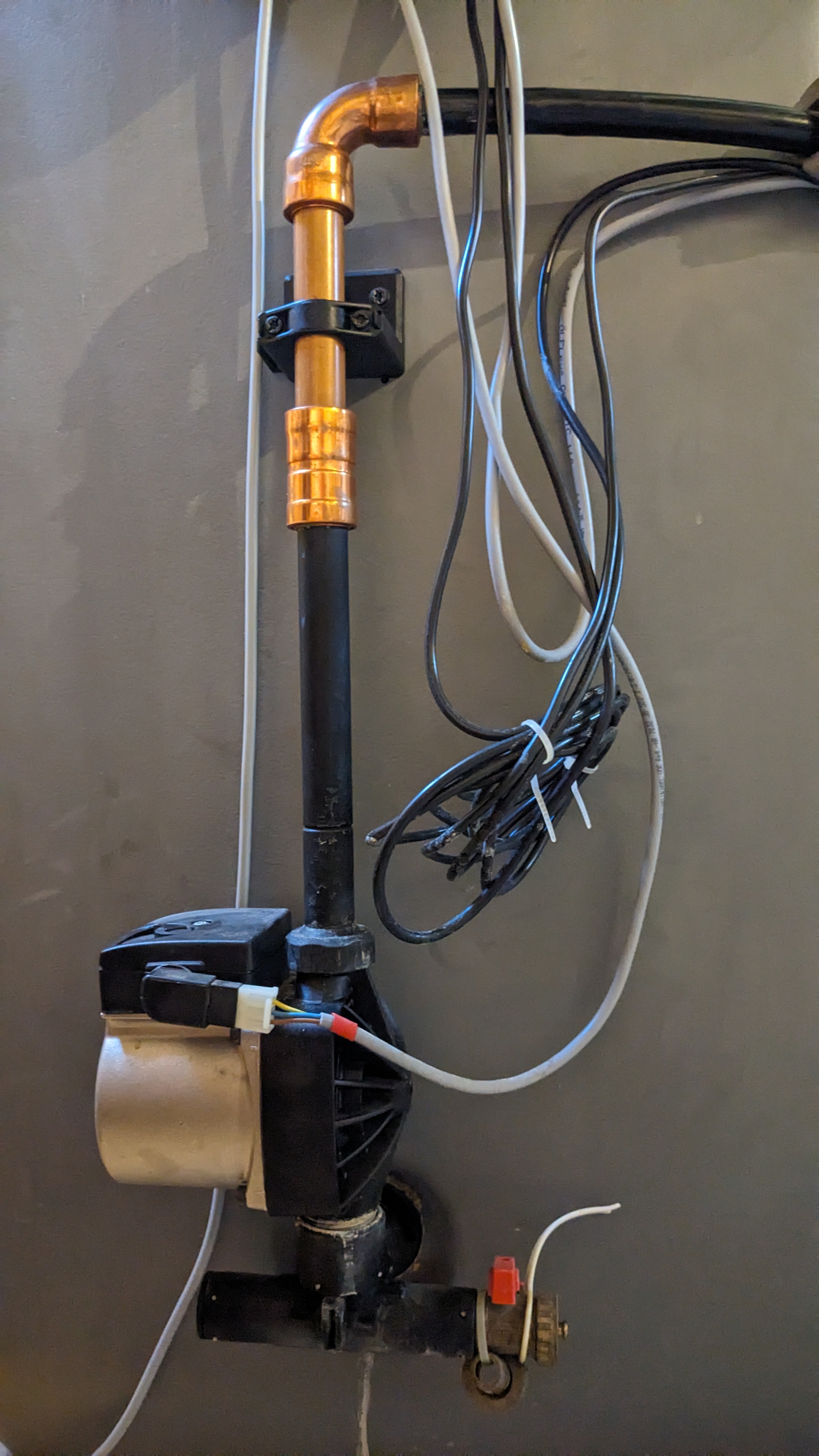 Nom : tuyau coude pompe Rotex.jpg
Affichages : 71
Taille : 1,78 Mo