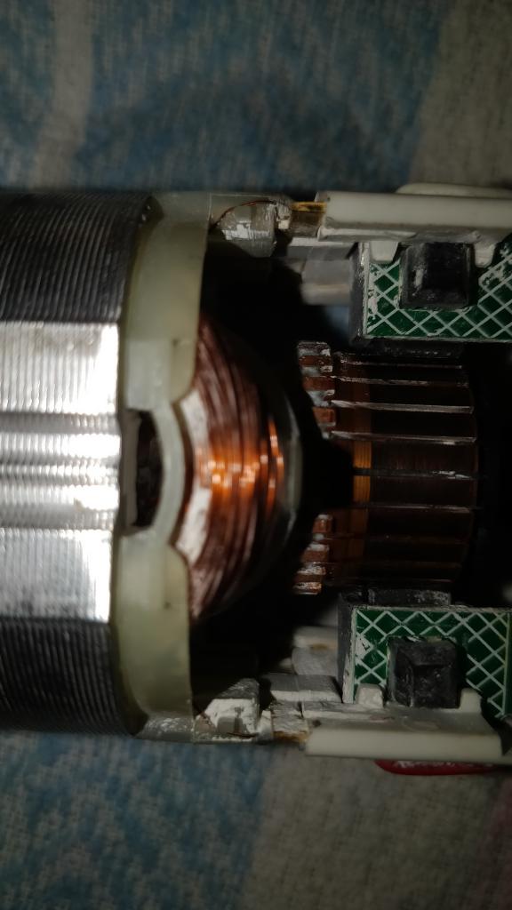 Divers Panne D Un Outil Multifonction Bosch Pmf 190 E Resolu Page 2