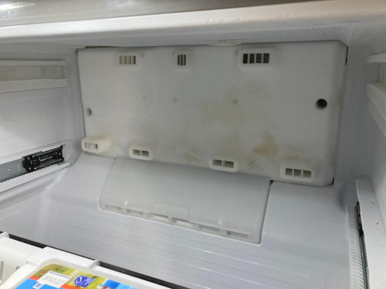 Comment réinitialiser le voyant du filtre de mon réfrigérateur