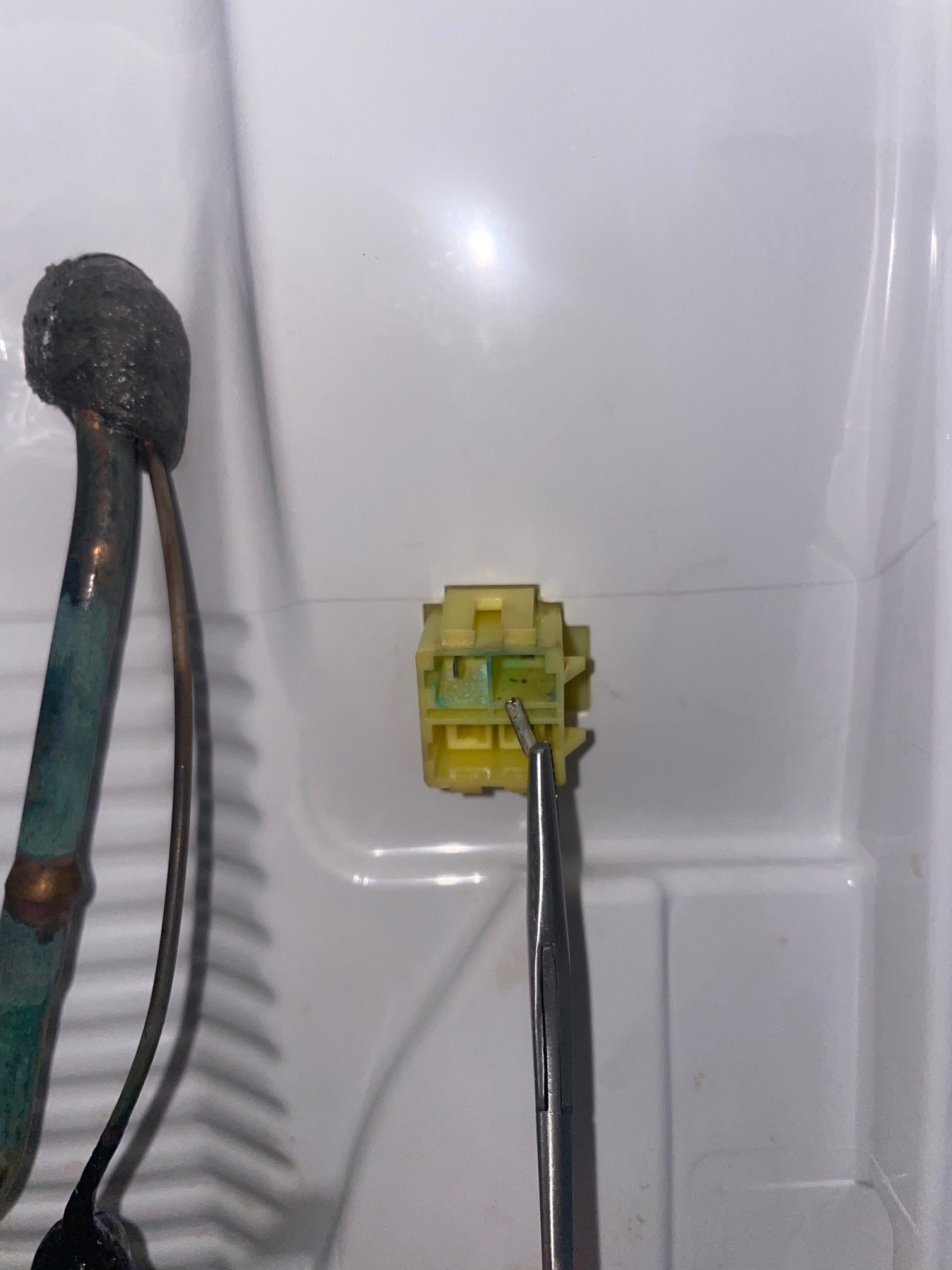 Nom : 4.jpg
Affichages : 51
Taille : 468,3 Ko