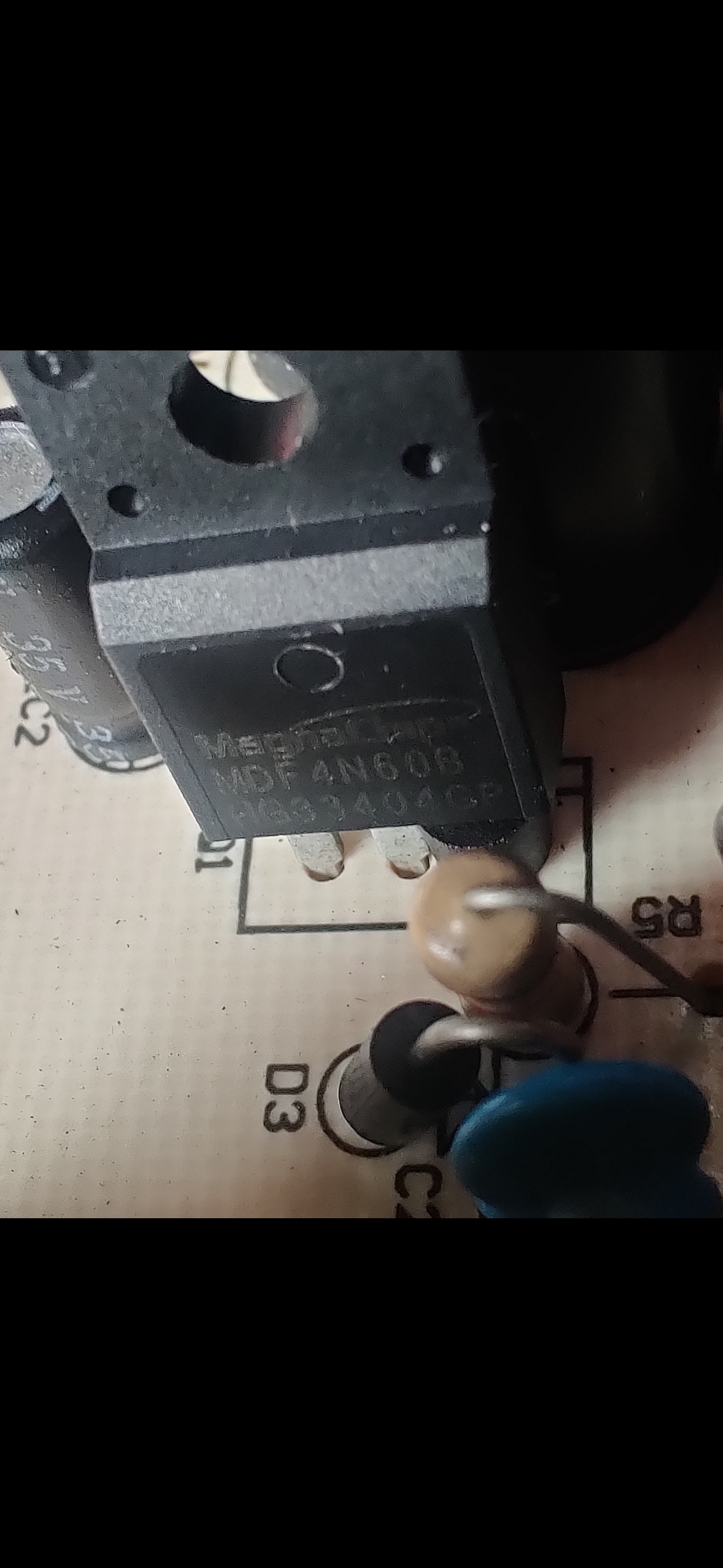 Nom : Screenshot_2025-12-14-13-19-09-07_92460851df6f172a4592fca41cc2d2e6.jpg
Affichages : 175
Taille : 749,8 Ko