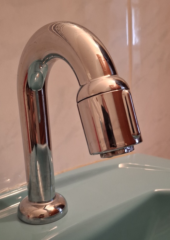 Nom : robinet.jpg
Affichages : 396
Taille : 105,1 Ko