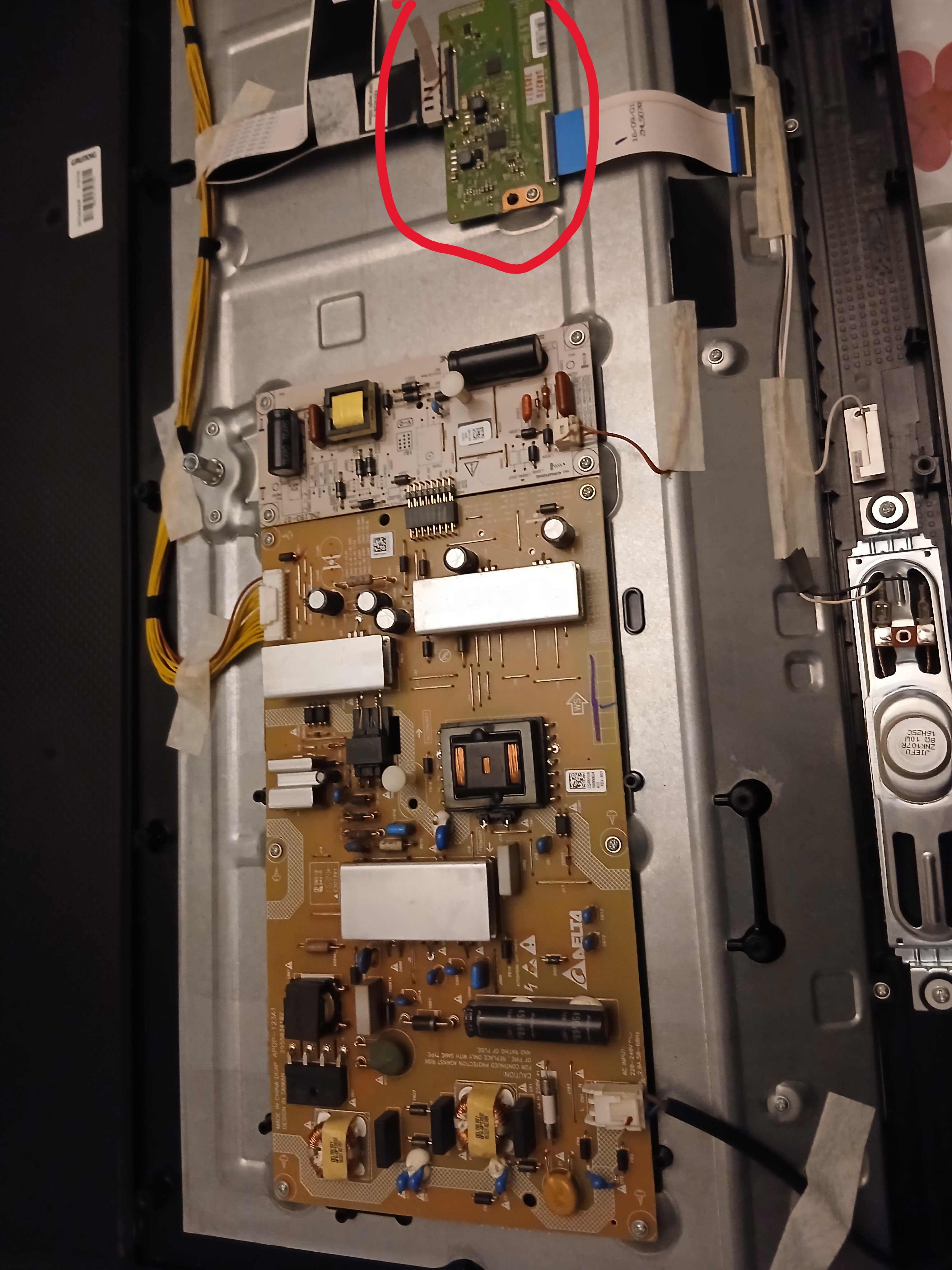 Nom : 20260208_184843.jpg
Affichages : 39
Taille : 1,42 Mo