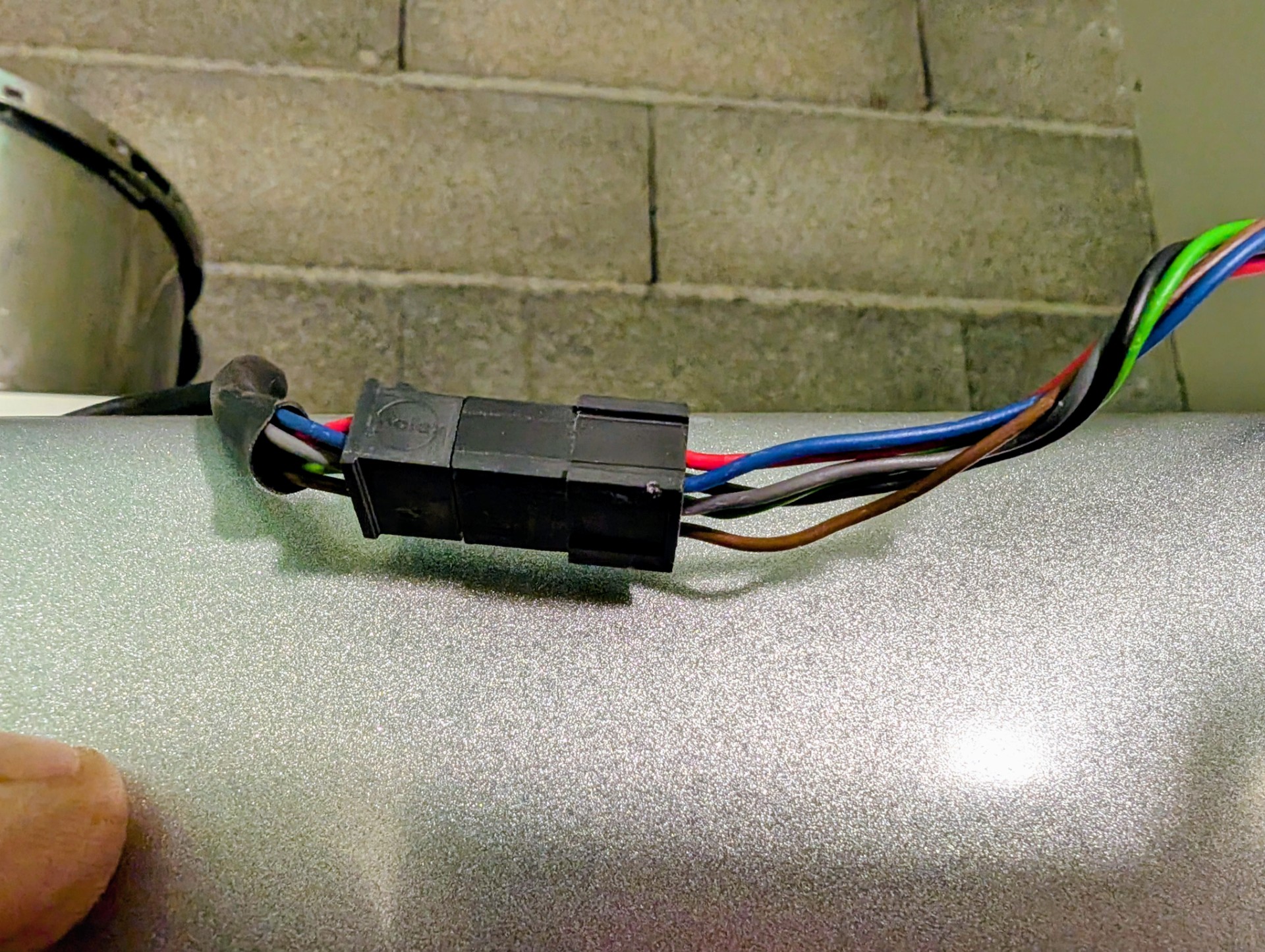 Nom : fribeko.jpg
Affichages : 81
Taille : 734,2 Ko