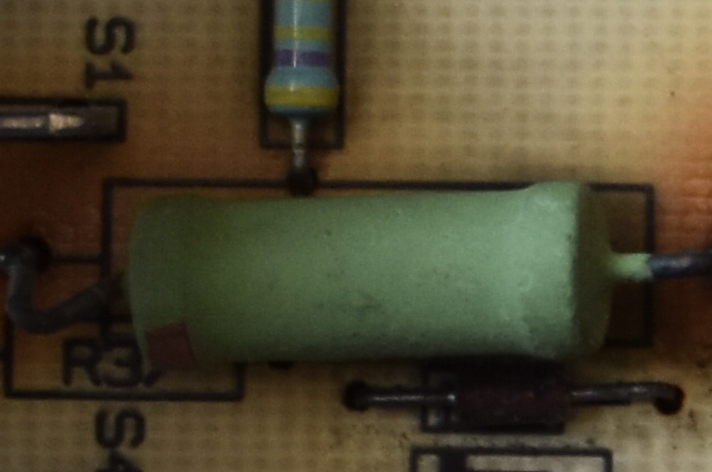 Nom : DSC_0016.JPG
Affichages : 42
Taille : 295,8 Ko