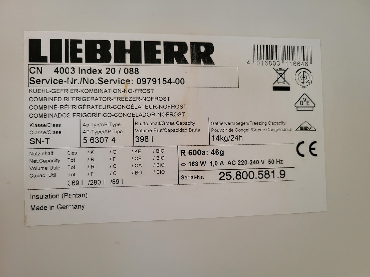 Nom : cn4003b.jpg
Affichages : 61
Taille : 228,6 Ko