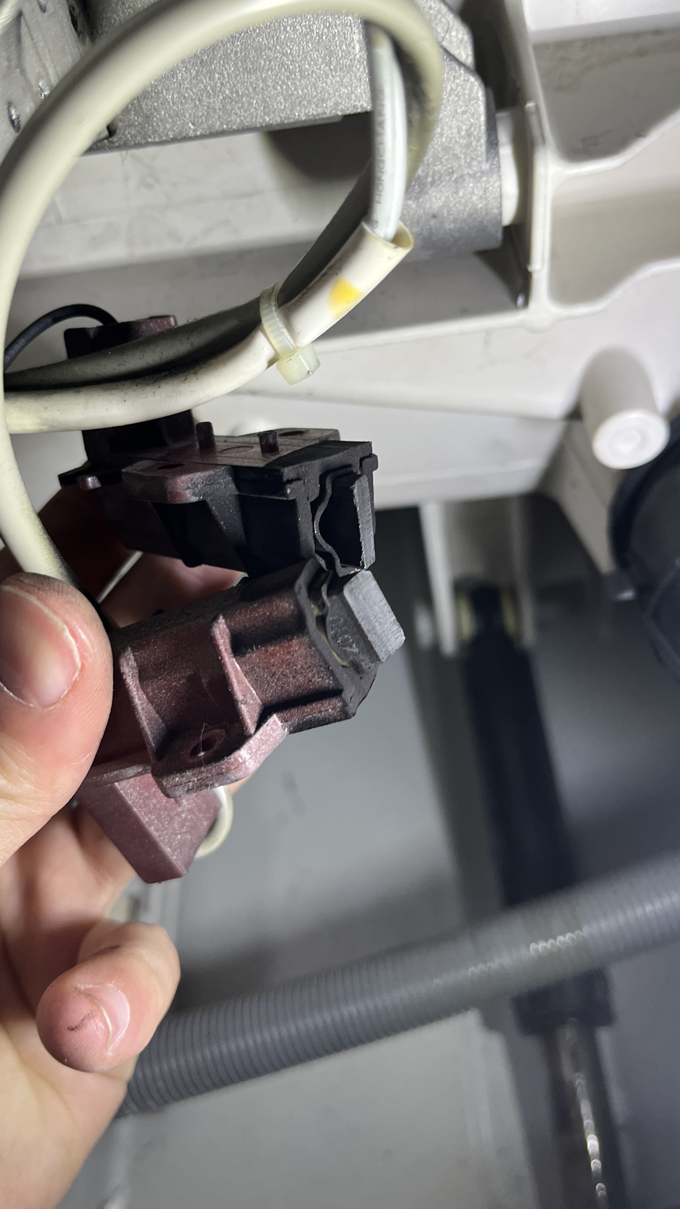 Nom : img-9957.jpg
Affichages : 112
Taille : 1,97 Mo