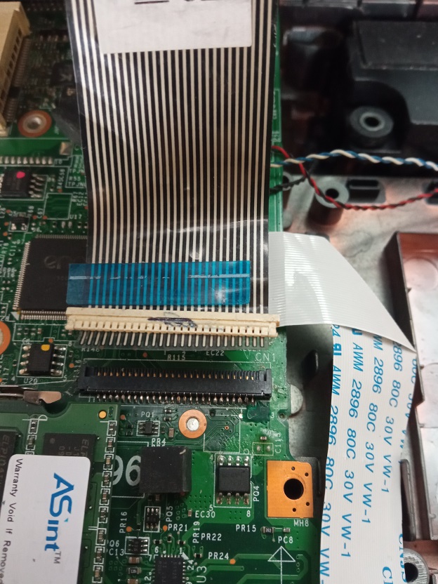 Nom : A Connexion Clavier.jpg
Affichages : 65
Taille : 200,1 Ko