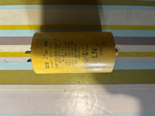 Nom : condo.jpeg
Affichages : 16
Taille : 95,4 Ko