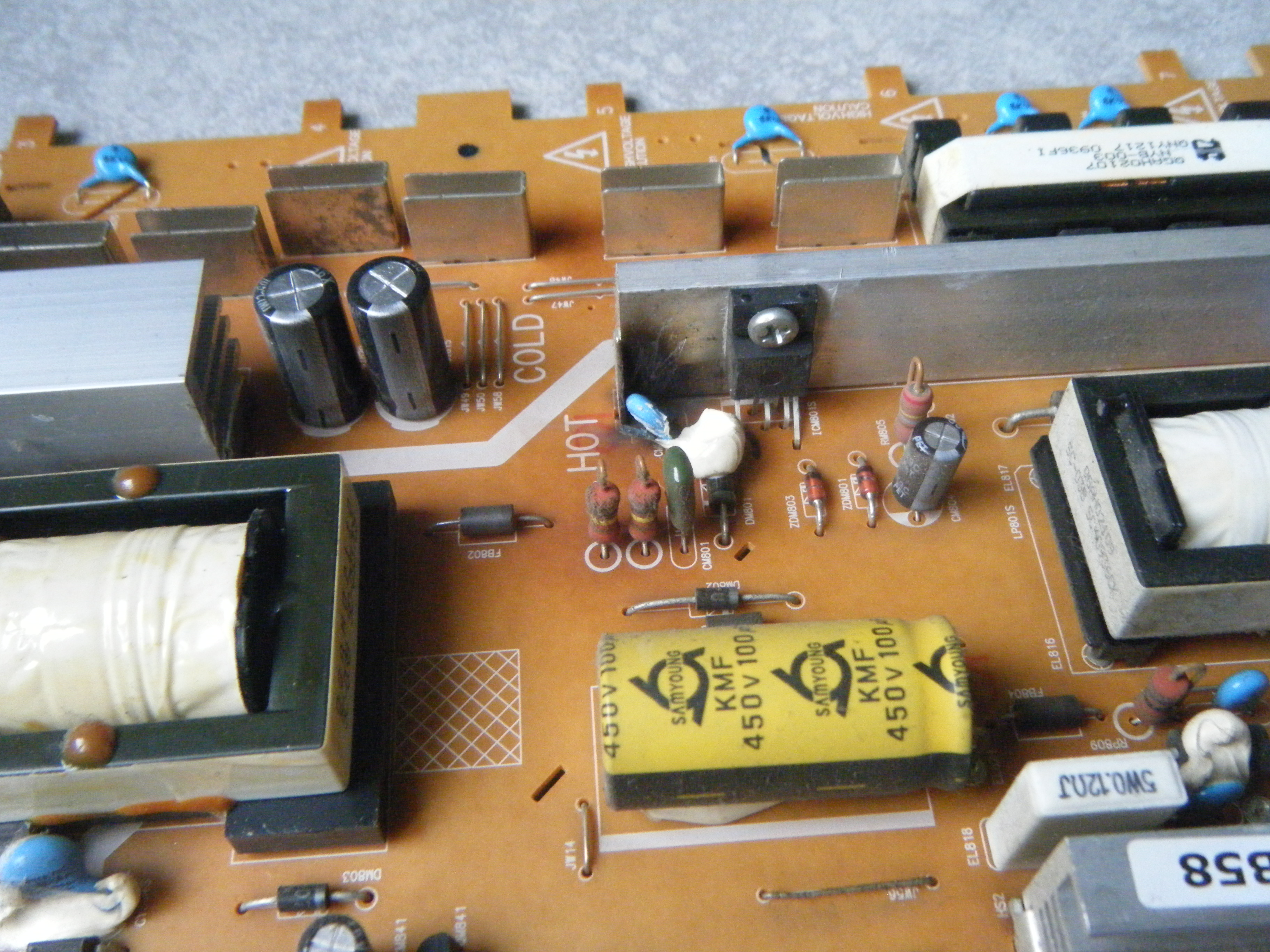 Nom : DSCF3039.JPG
Affichages : 39
Taille : 2,18 Mo