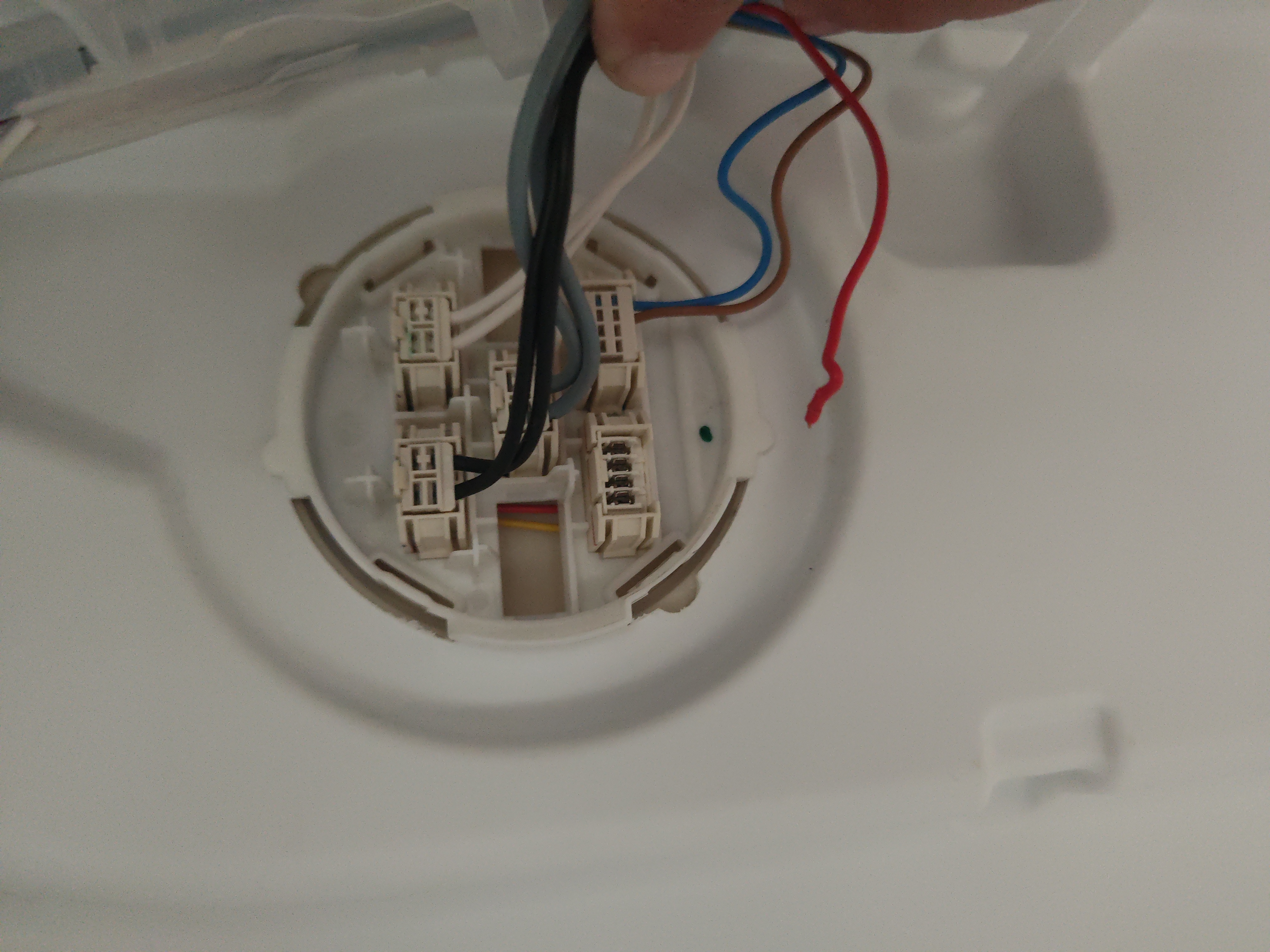 Nom : image-1777279026821.jpg
Affichages : 35
Taille : 2,81 Mo