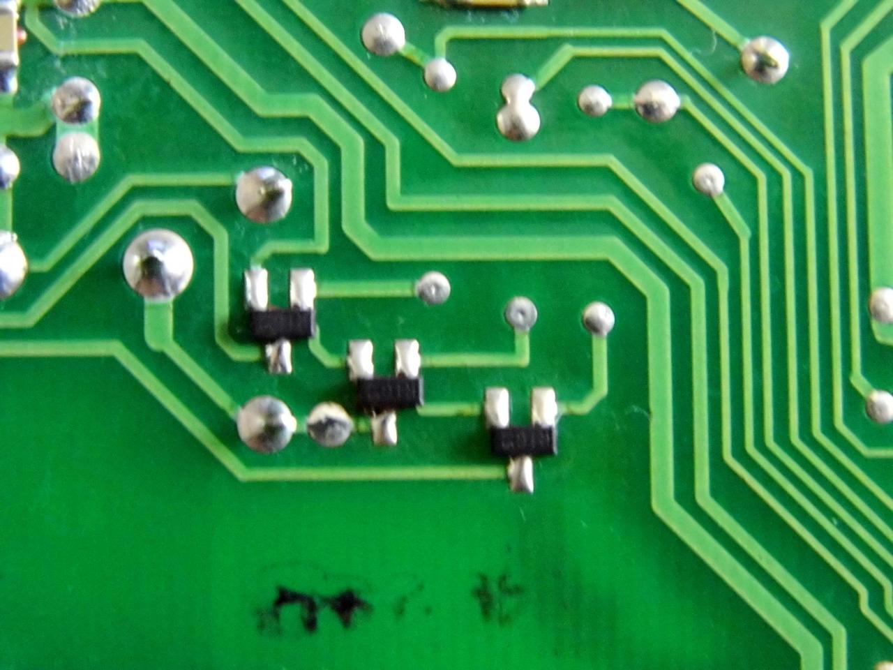 Comment dessouder un composant électronique.