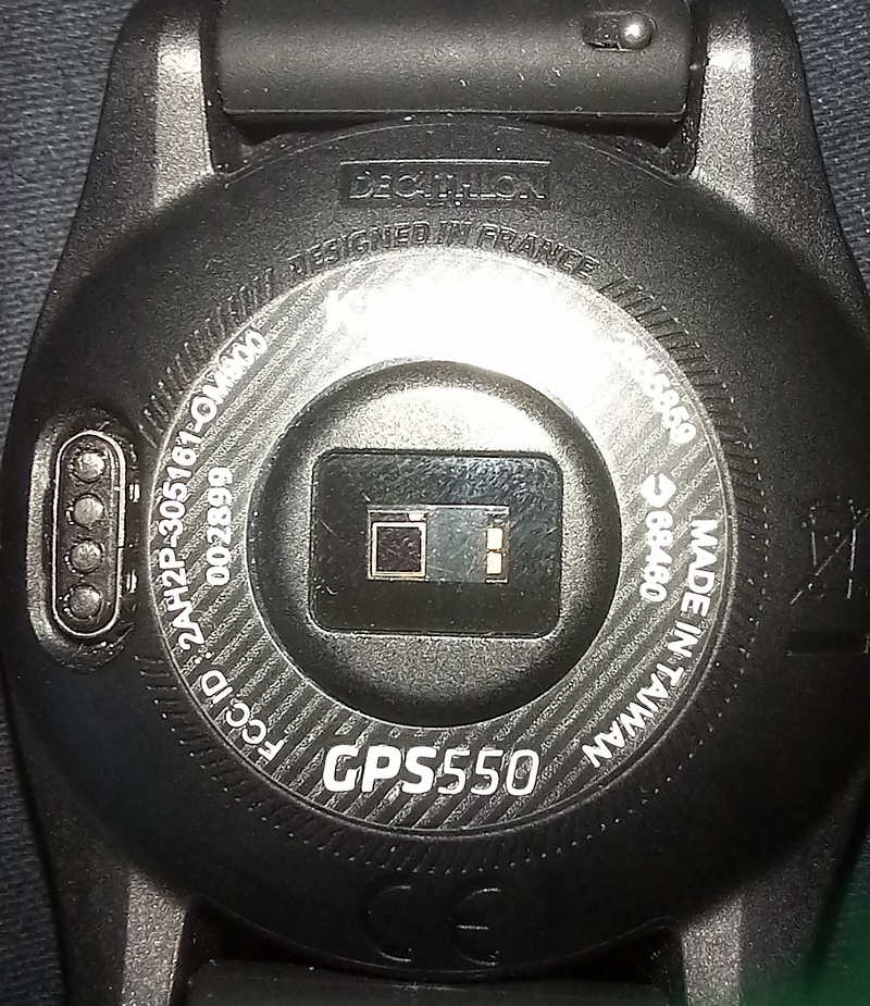 Nom : montre kiprun.jpg
Affichages : 91
Taille : 448,8 Ko