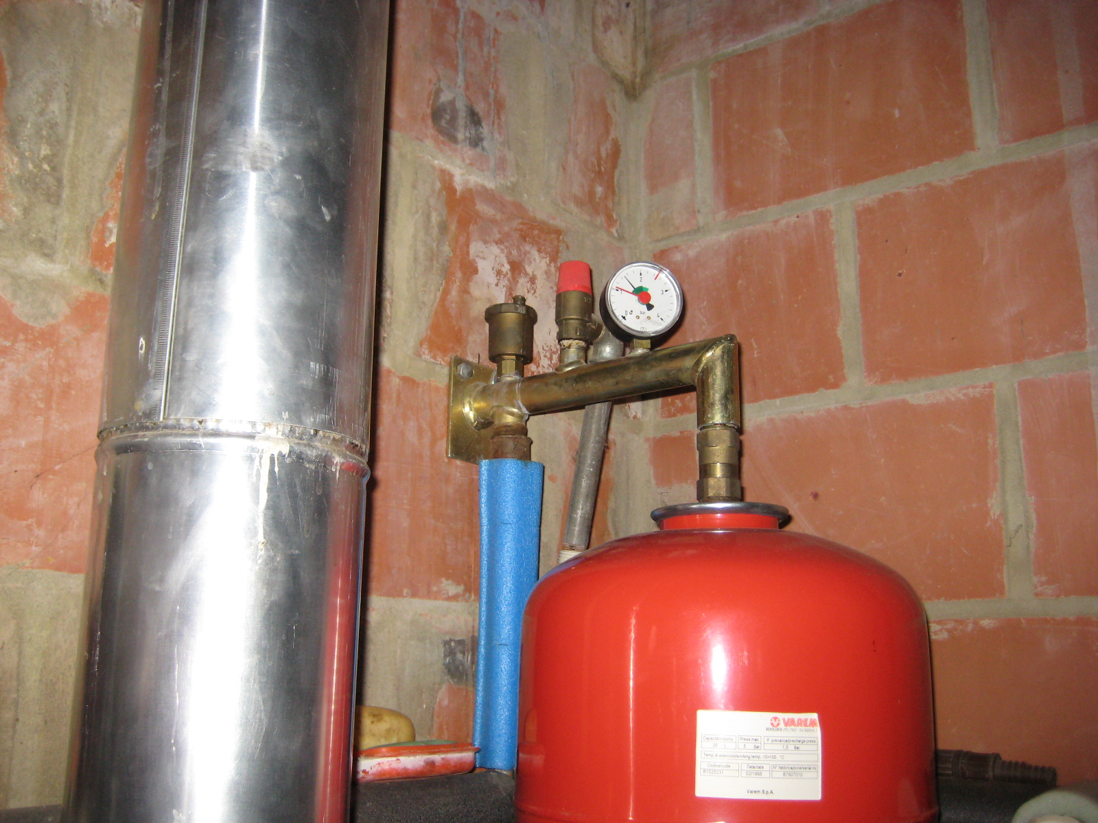 Groupe de sécurité pour eau chaude sanitaire d'une chaudière gaz ?
