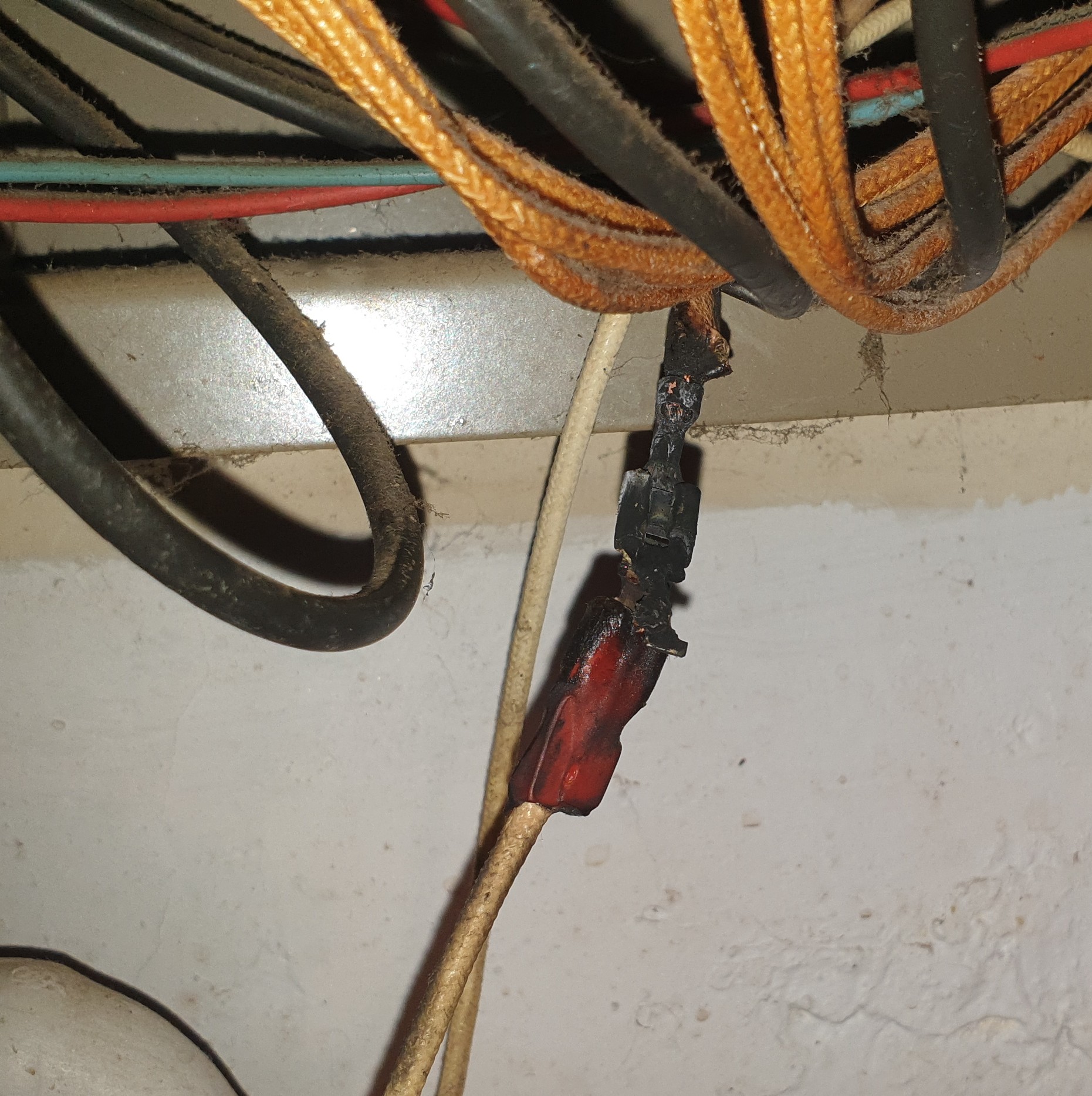 Nom : 20251016_170127.jpg
Affichages : 64
Taille : 734,8 Ko