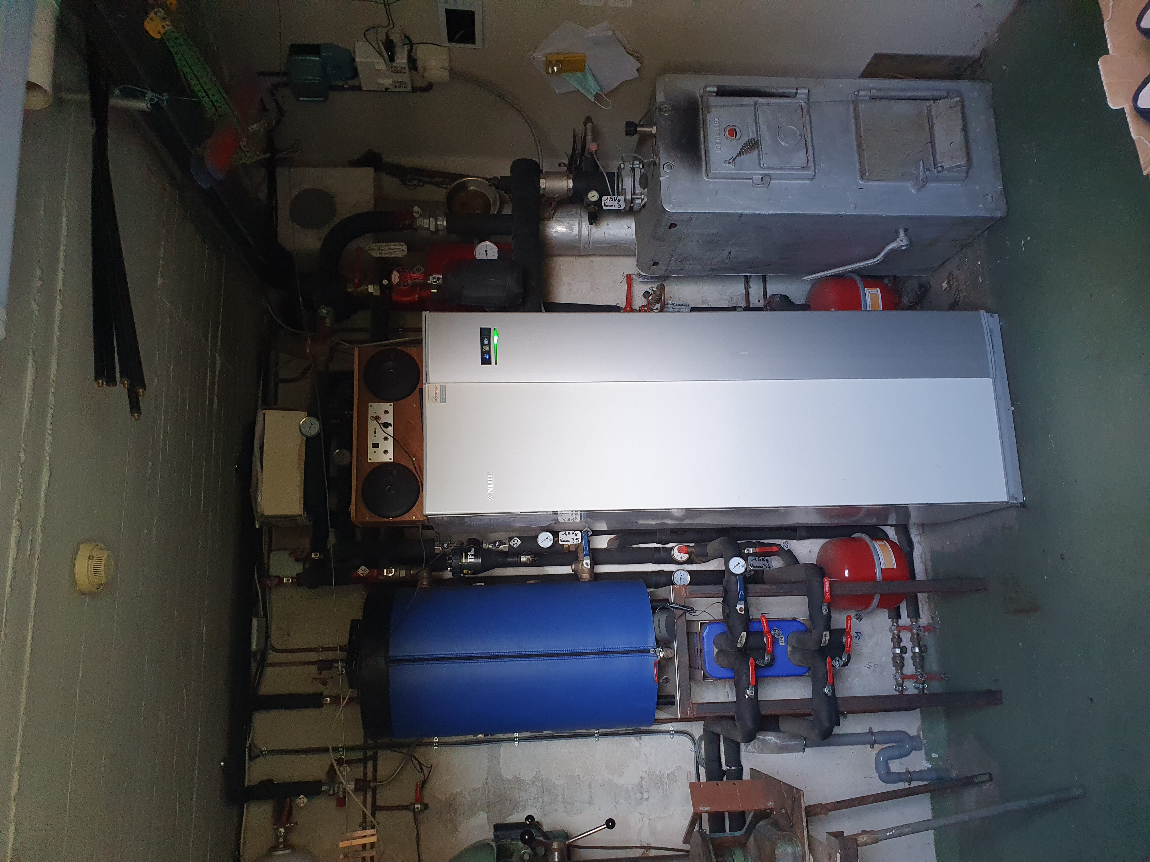 Nom : 20251102_153114 - Copie.jpg
Affichages : 144
Taille : 7,50 Mo