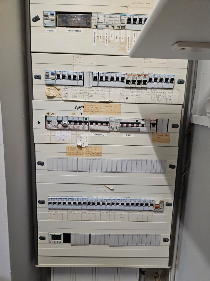 Nom : Tableau.jpg
Affichages : 123
Taille : 144,5 Ko