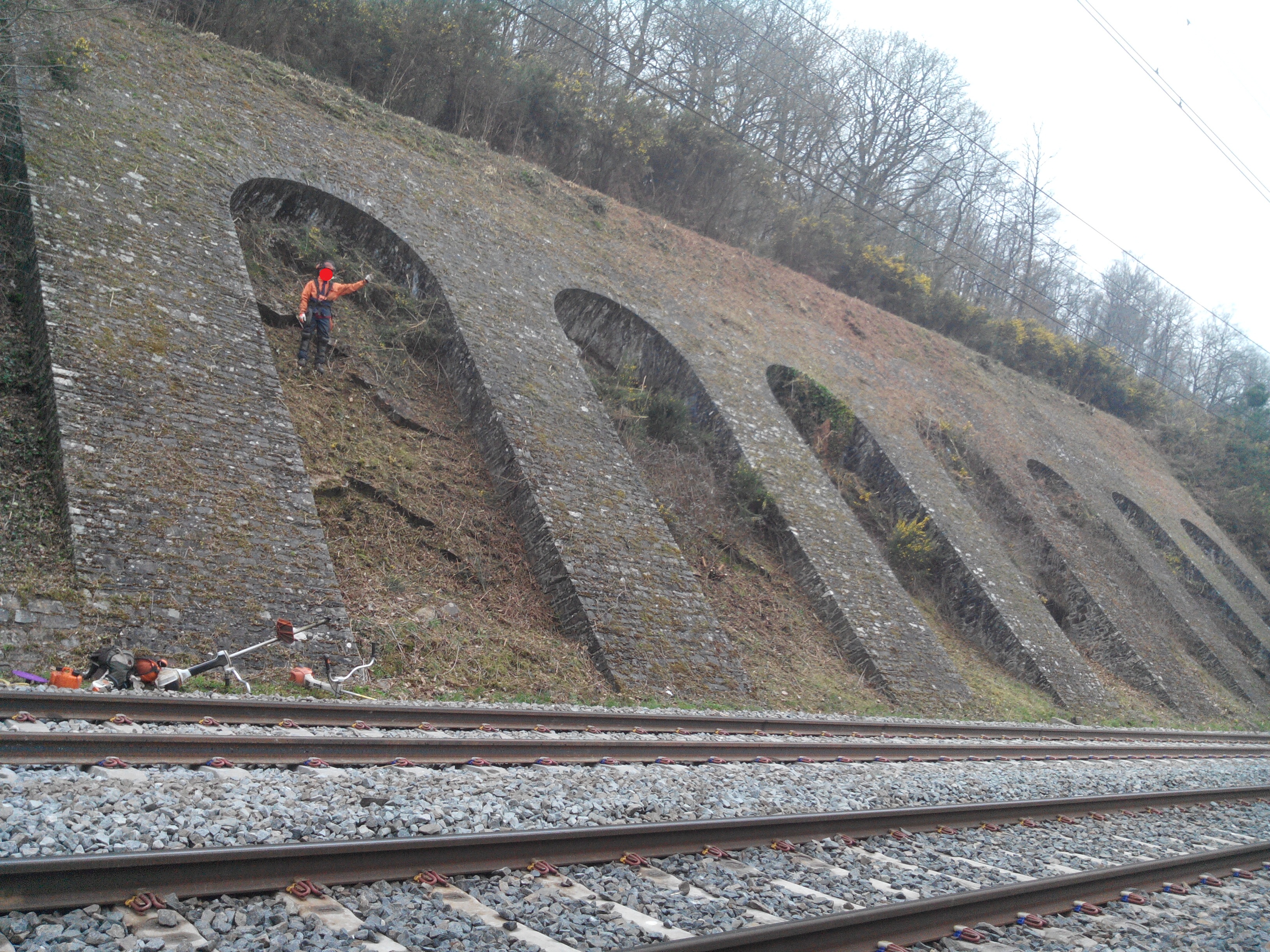 Nom : murarcades.jpg
Affichages : 70
Taille : 3,36 Mo