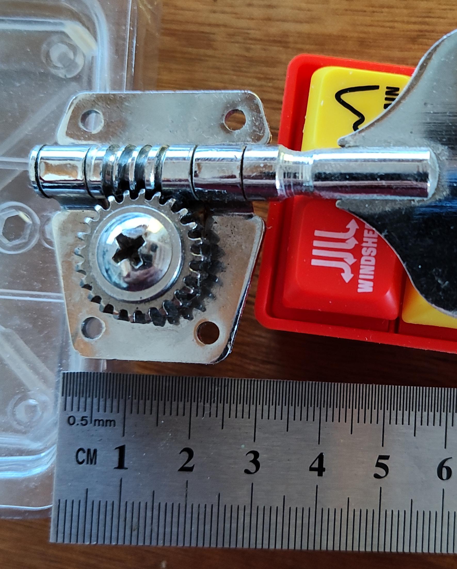 Nom : bass.jpg
Affichages : 57
Taille : 417,4 Ko